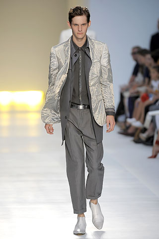 Costume National / - 2009